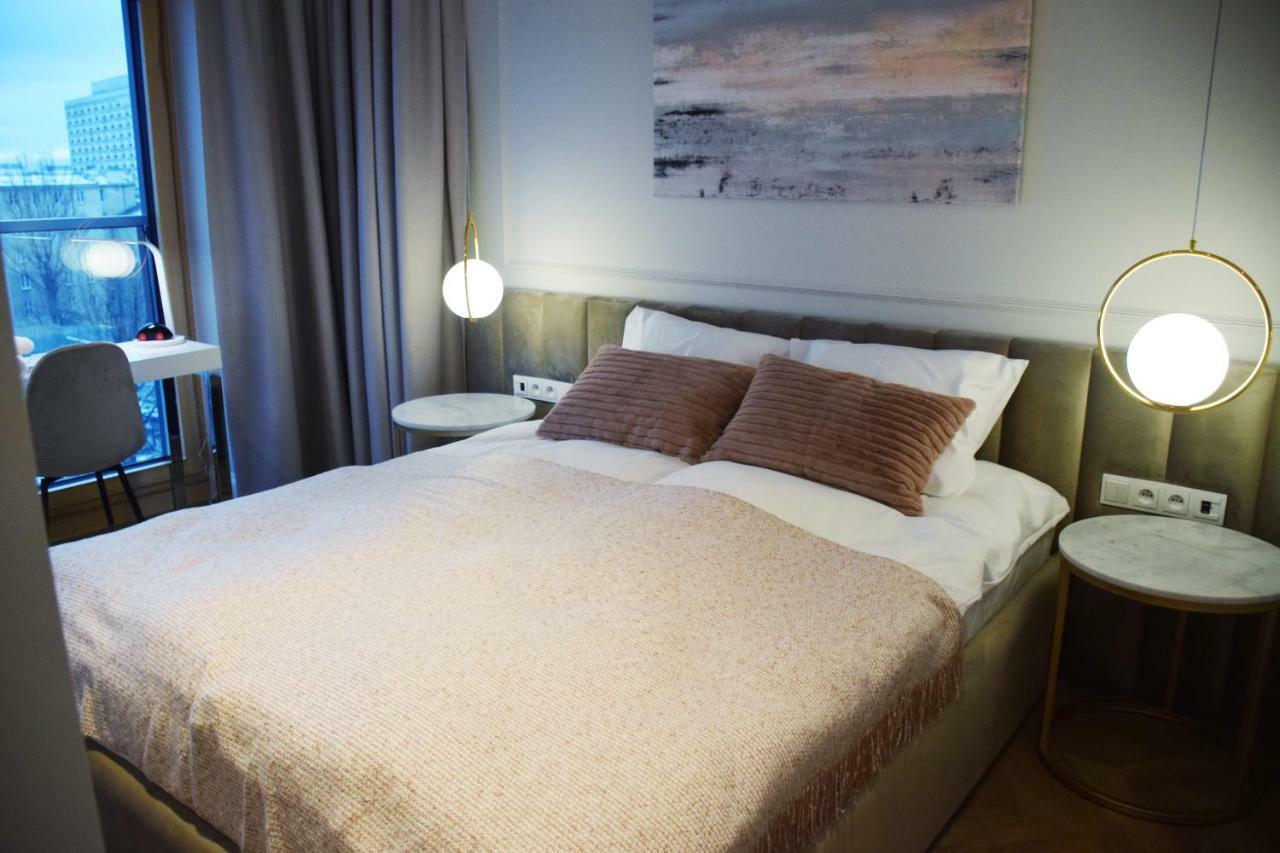 ורשה Mennica Residence Apartments By Renters Prestige מראה חיצוני תמונה